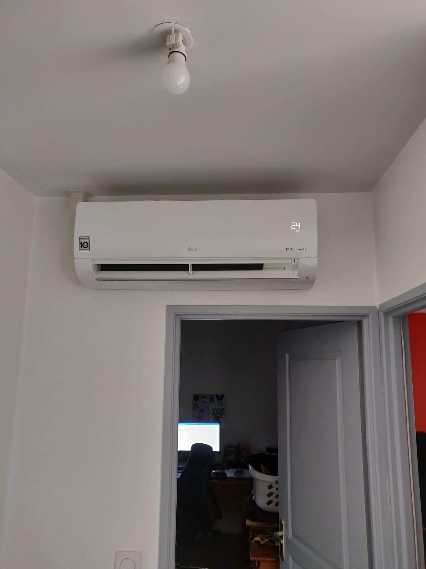 Climatisation murale Toshiba Inverter à Vaulnaveys-le-Haut par Air Eco Clim