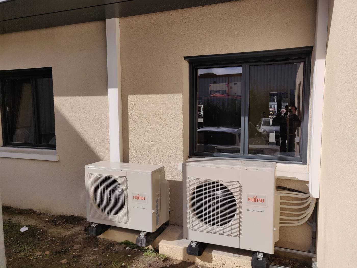 Piquage à 4 départs sur unité gainable industrielle à Jarrie par Air Eco Clim